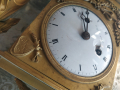 
															Horloge bronze doré
														