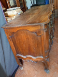 
															Vieille commode
														