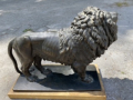 
															Sculpture Lion en bronze
														