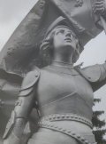 
															Statue Jeanne d Arc
														