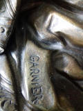 
															Horloge en bronze signer Garnier
														