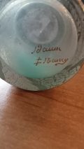 
															Flacon de parfum signé Daum Nancy
														