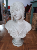 
															Buste de femme du sculpteur Oliveri
														