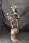 
															Statue, masque cimier ?, maternité, nigéria ?, bronze,
														