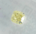 
															Diamants - 0.45 ct - Coussin - Jaune clair - VS1
														