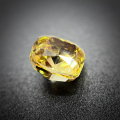 
															Diamant - 0.51 ct - Coussin - Jaune brunâtre intense - VS2
														