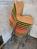 
															lot de chaises Fritz Hansen
														