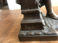 
															Statue en bronze signée Eutrope Bouret
														