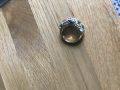 
															Bague avec pierres mauves vertes bleu ciel
														