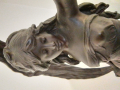 
															Statut bronze Auguste MOREAU
														
