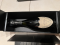 
															3 Dom Perignon Vintage (2008, 2012 et 2012) 1 Armad de Brignac Rosé 1 Crystal Roederer 2008 1 Hava Club, Maximo, Extra Anejo
														